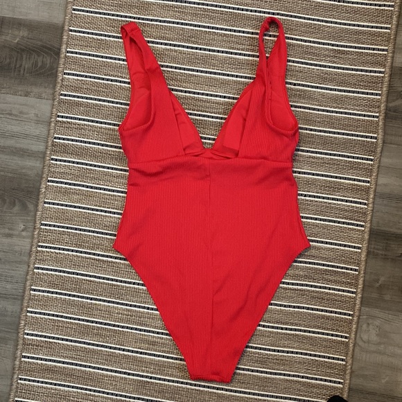 H&M Ribbed Red One Piece - Picture 3 of 3